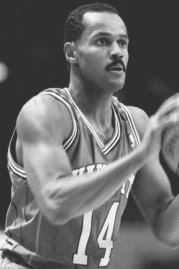 6^ Rickey Green-N°14, PG, 18/08/1954, Chicago, 183 cm, 77 kg, 1988-89, squadra precedente: Utah Jazz, squadra successiva: Milwaukee Bucks, G. 34, Pt. 128.